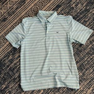 Vineyard vines golf shirt. Like new. White with teal and blue stripe. Size M